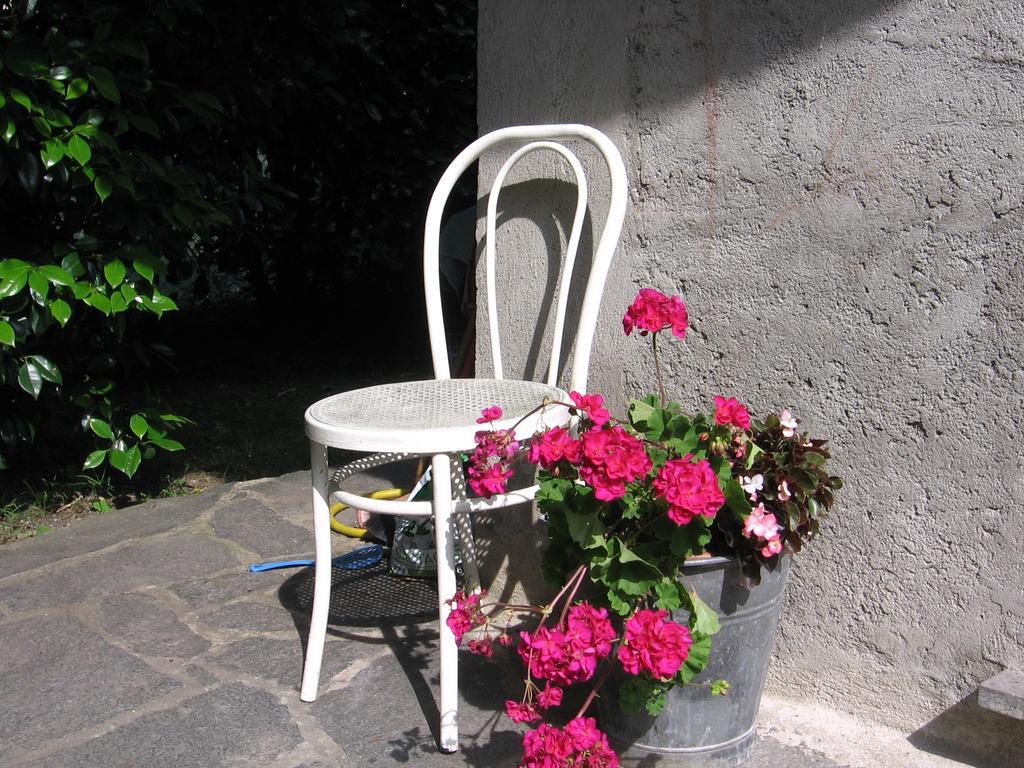 B&B Bosco FioritoMalgesso エクステリア 写真